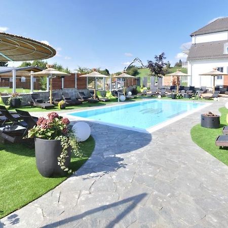 Vakantiehotel Der Brabander Винтерберг Екстериор снимка